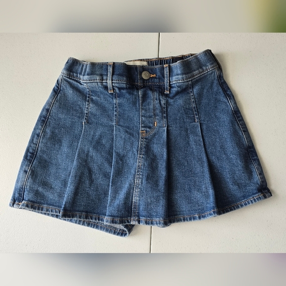 abercrombie kids Other - Abercrombie kids denim skirt size 13-14 regular